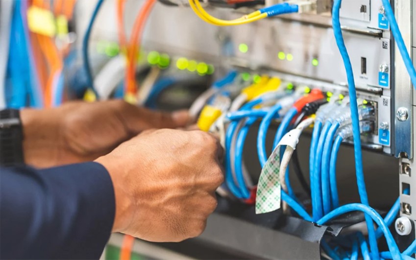 خدمات پسیو و کابل کشی شبکه در شرق تهران | رایانه کمک